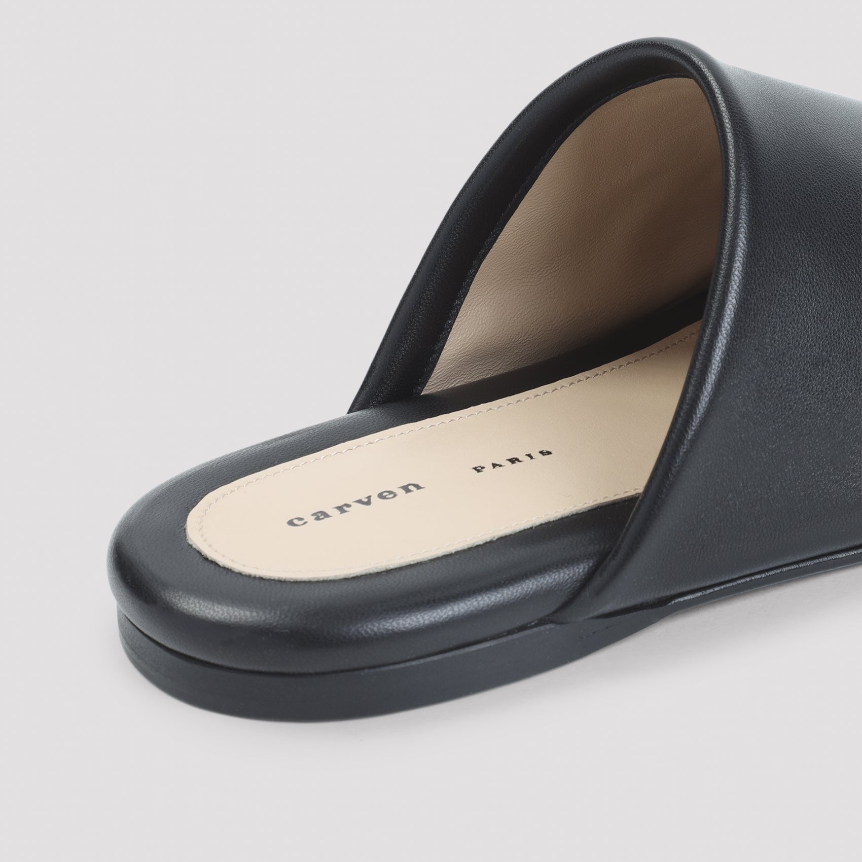Carven Mules - Black | 8c06be31a430e782c553af0de3098159e3b306f4