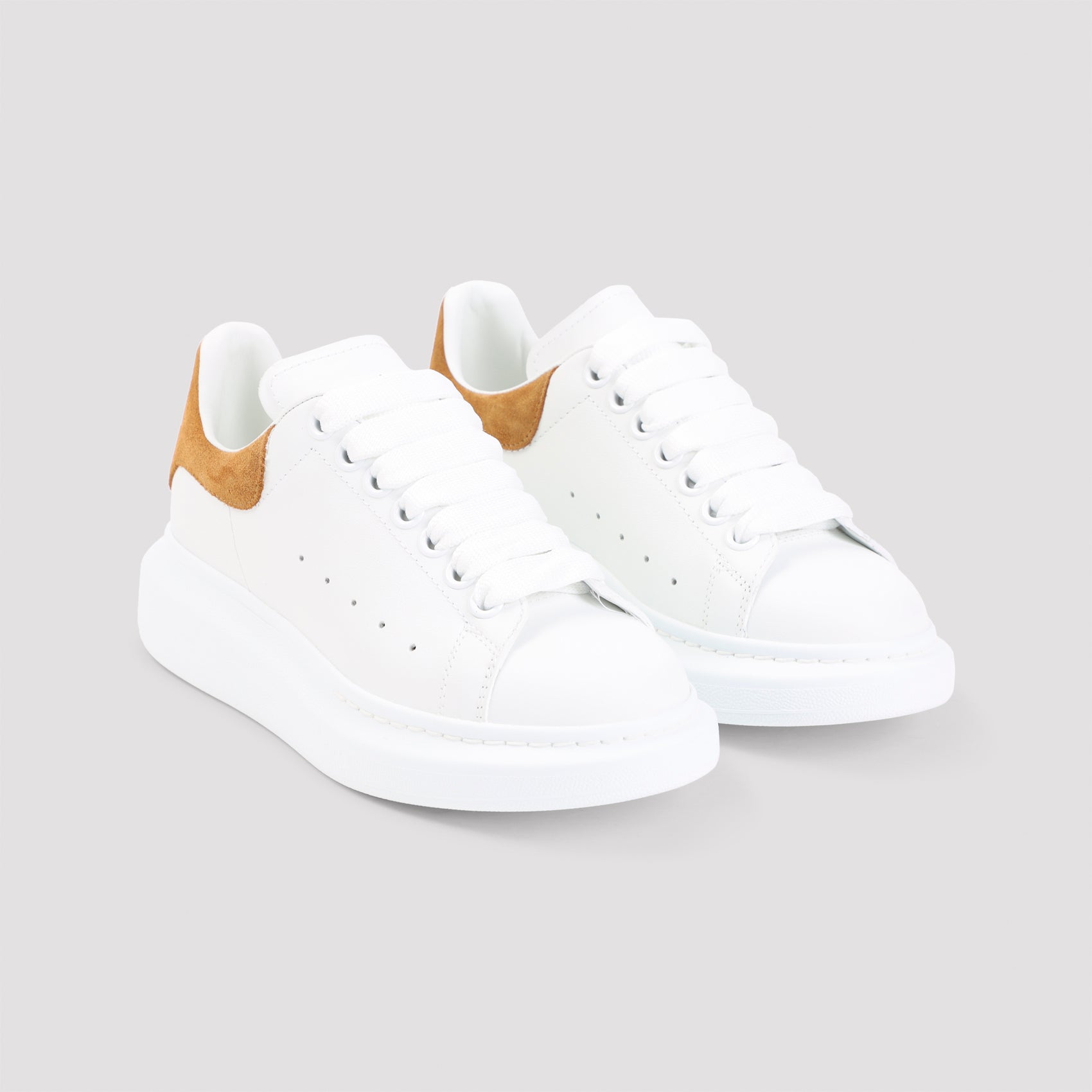 Alexander Mcqueen Sneakers - White | 5d7edd15b82140b7457e21490710b41f815dda2f