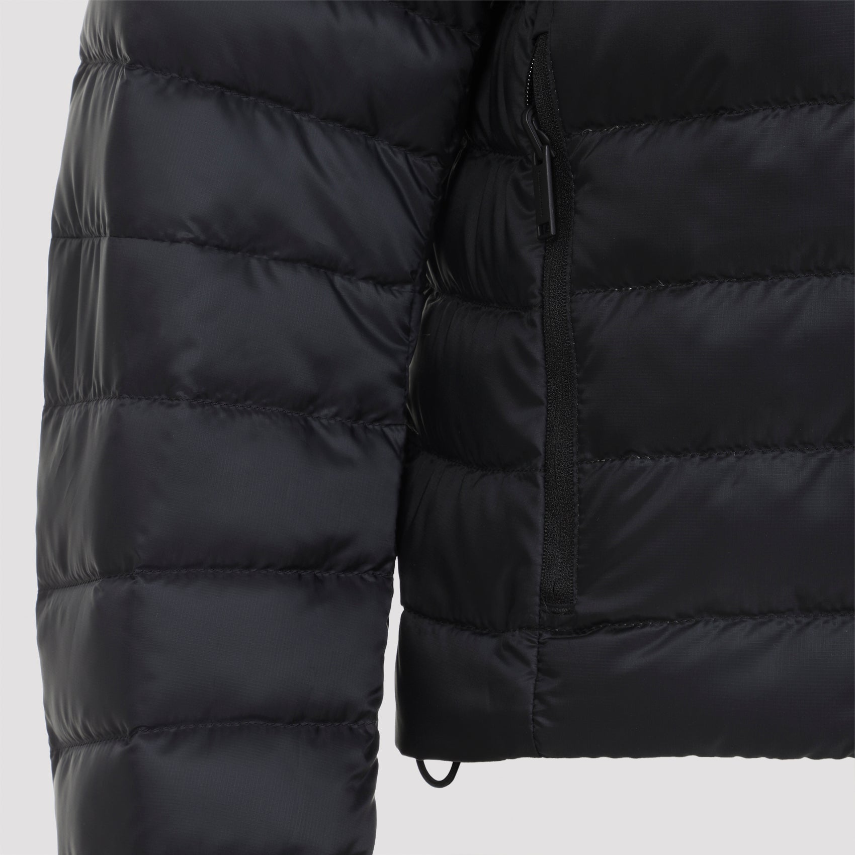Canada Goose Jackets - Black | 1e00bb9fab993386cb3c9410ae2c954a47e7cca3