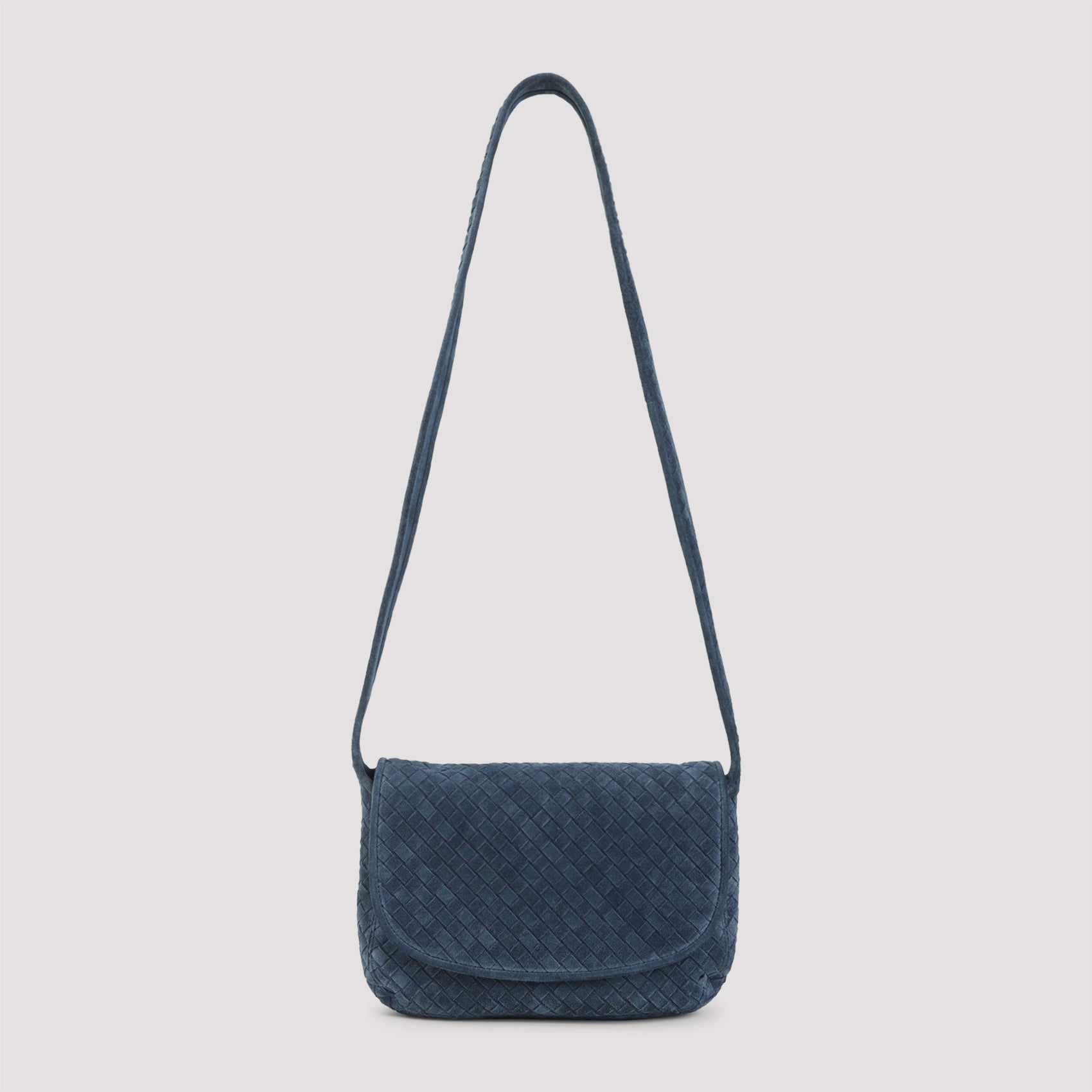 Bottega Veneta Messenger - Blue | cf534ce339d0e148109d9c08e868058df63b44fb