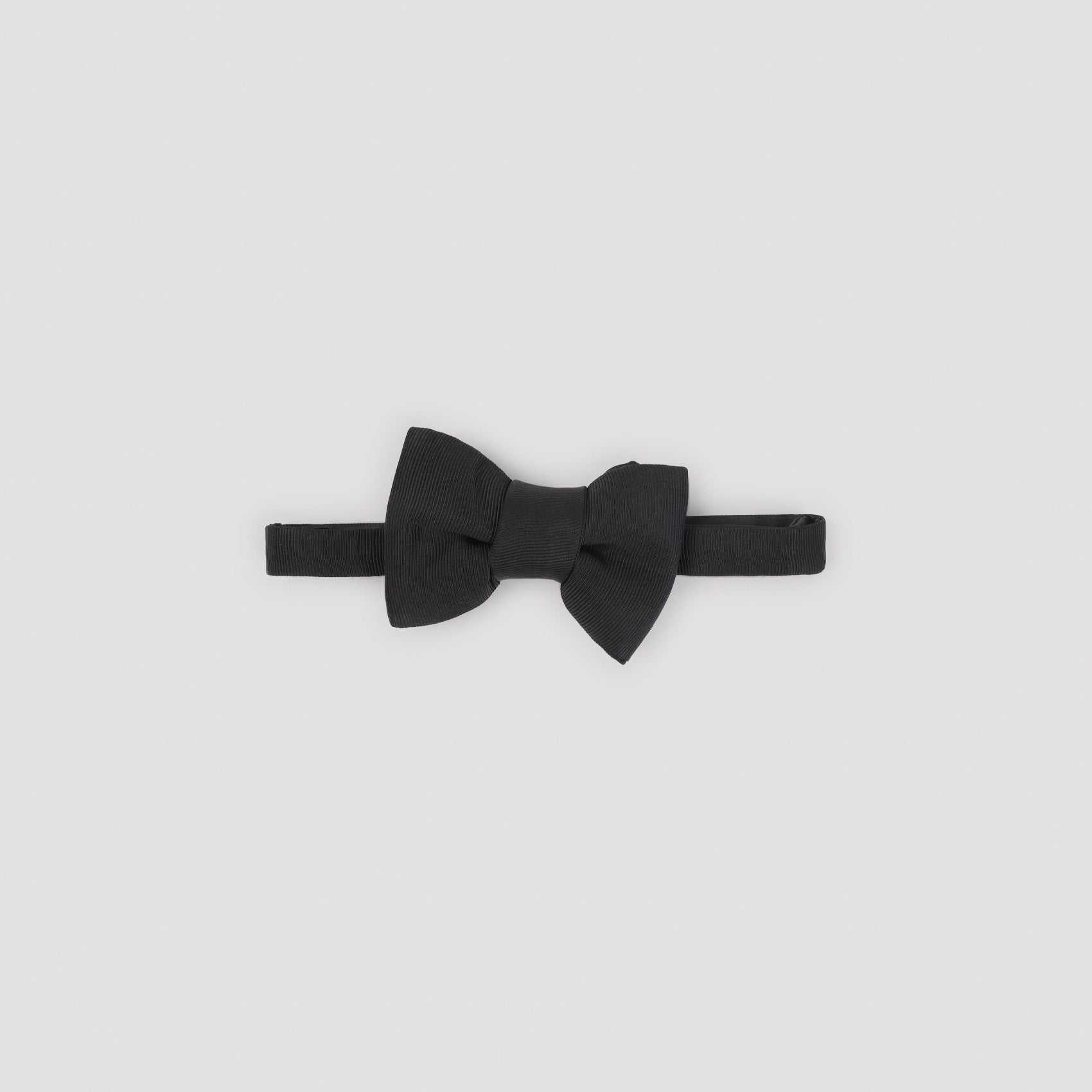 Tom Ford Pre-Tied Bow Tie - MEN ACCESSORIES - TOM FORD - T.Luxy