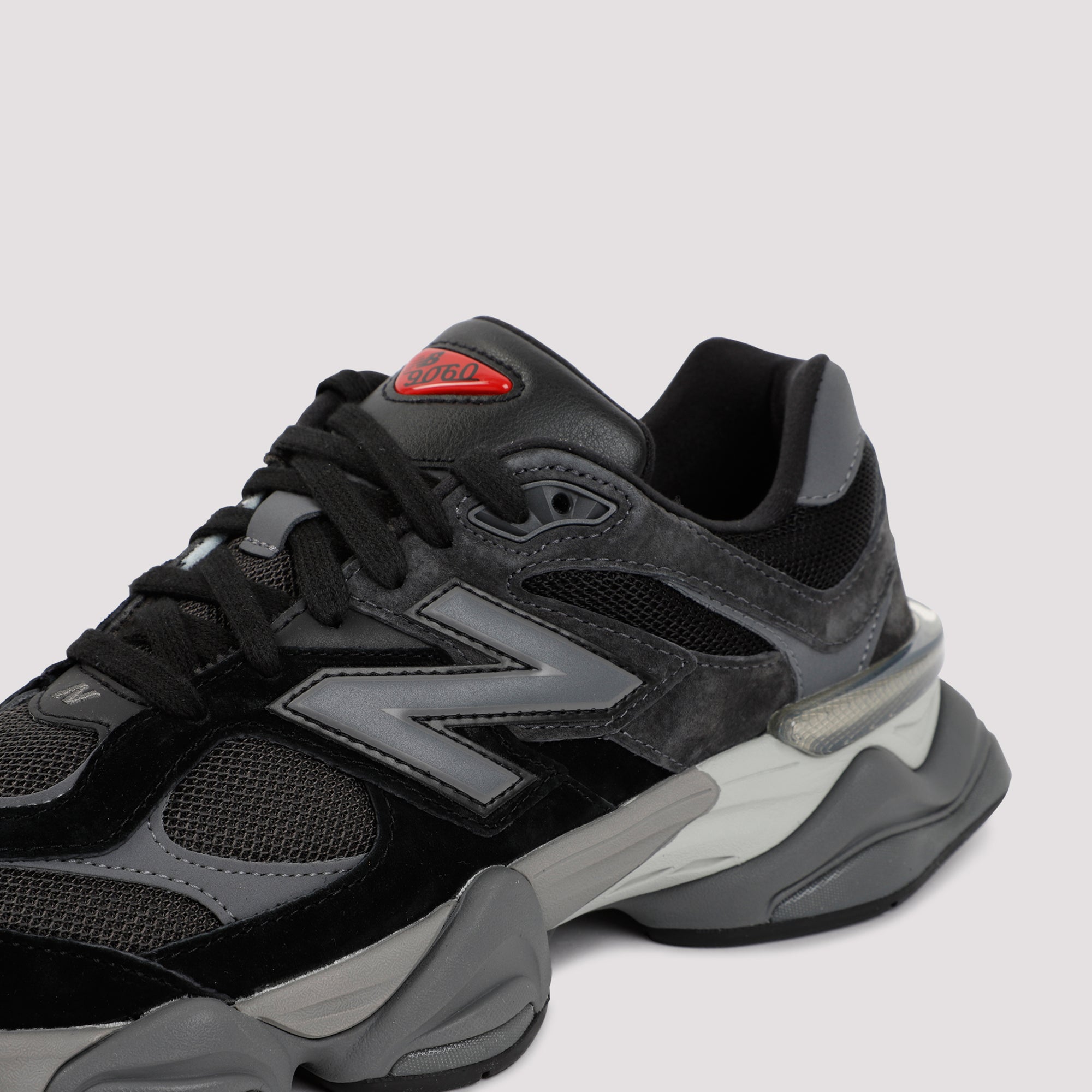 New Balance Sneakers - Black | 814814a3ff4fd148d817c119f13e73b0cbd1cf05