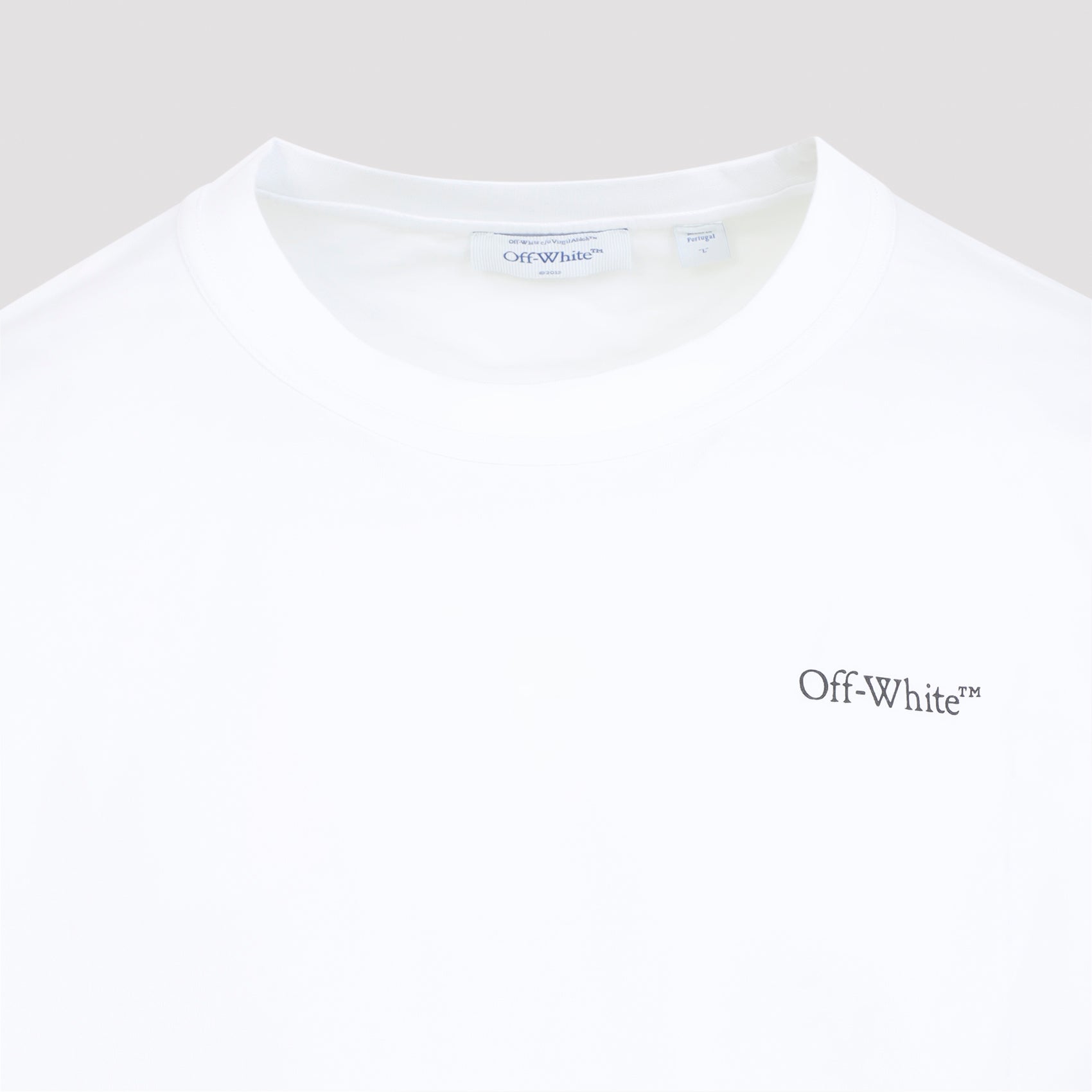 Off-White Small Bookish Regular S/S Tee - MEN CLOTHING - Off-White - T.Luxy