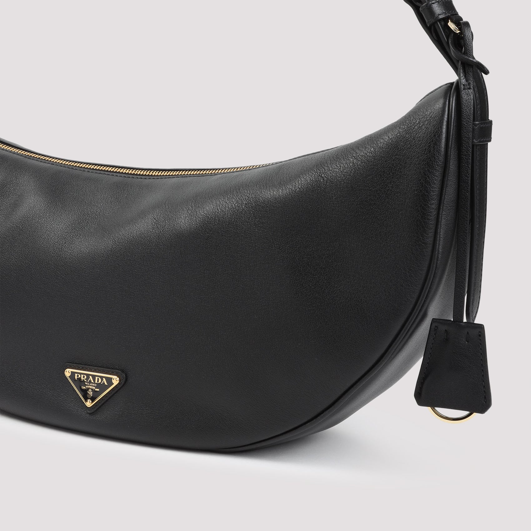 Prada Sacca Handbag - WOMEN BAGS - Prada - T.Luxy