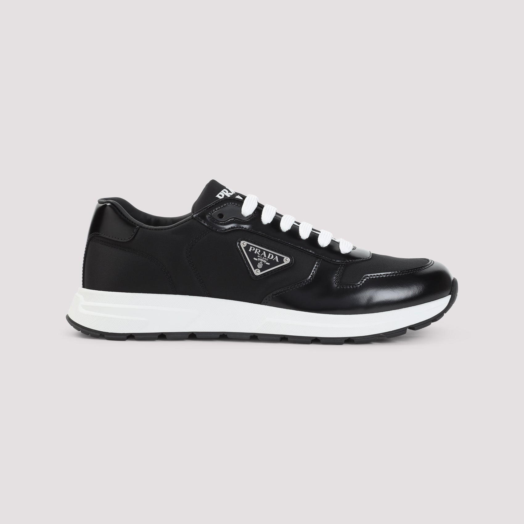 Prada Sneakers - Black | 77269b0e3dd8d6f41cdb6938c1b5dcb2d42e38cb