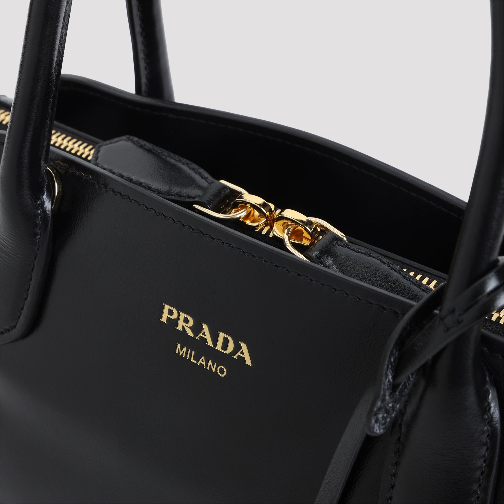 Prada Bag - WOMEN BAGS - PRADA - T.Luxy