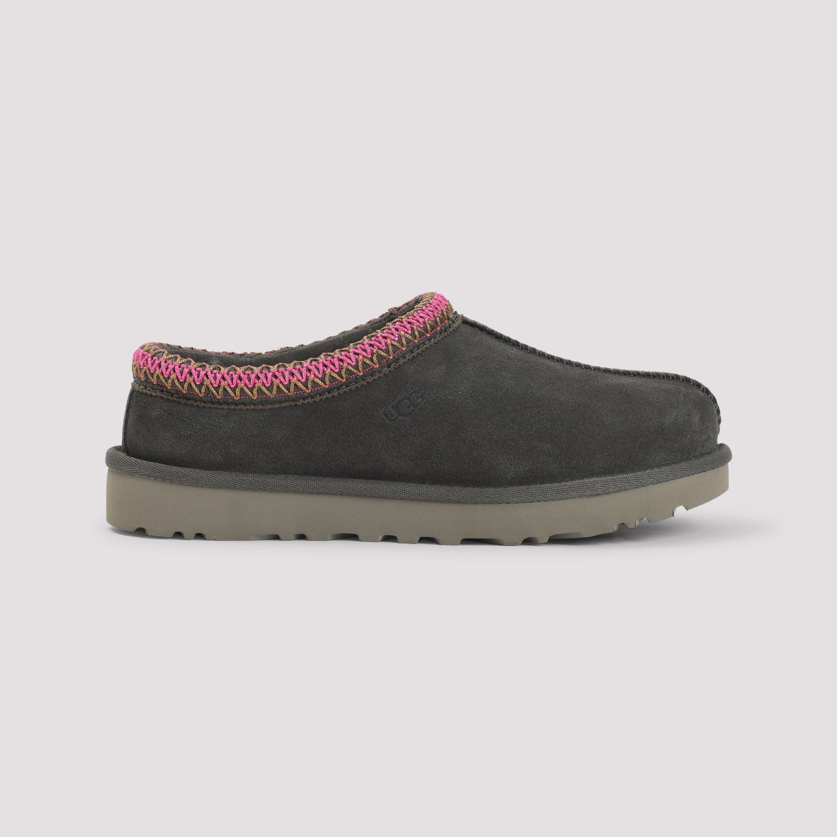 Ugg Slippers - Brown | b5d2fa0b9788d6d7ef2d8f14f45fb0827457e904