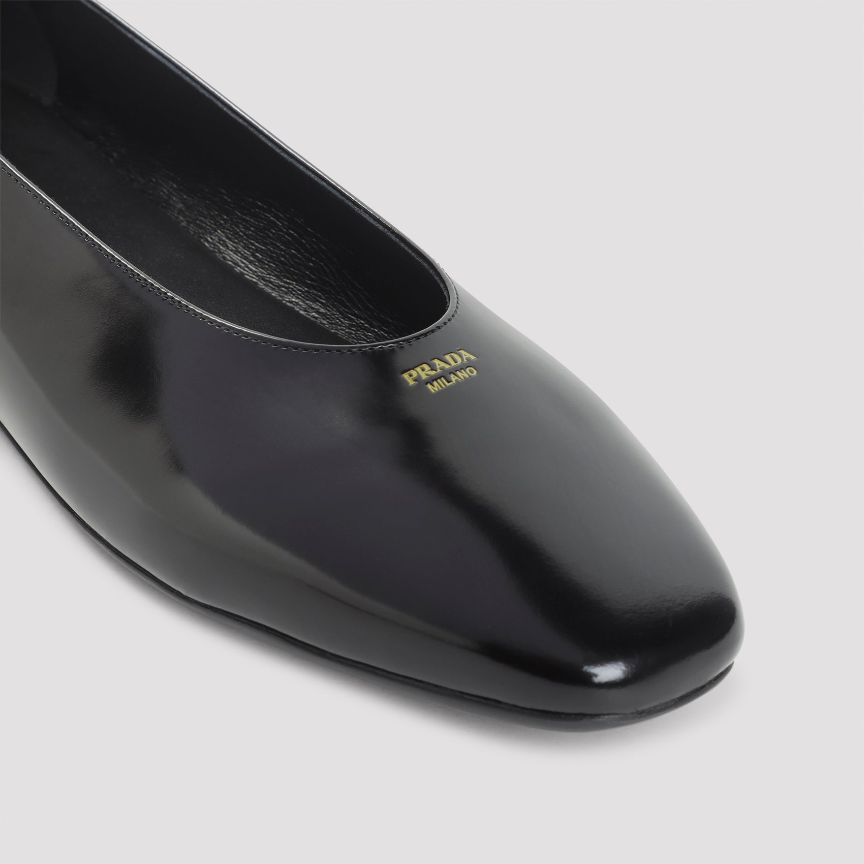 Prada Ballerina - WOMEN SHOES - Prada - T.Luxy