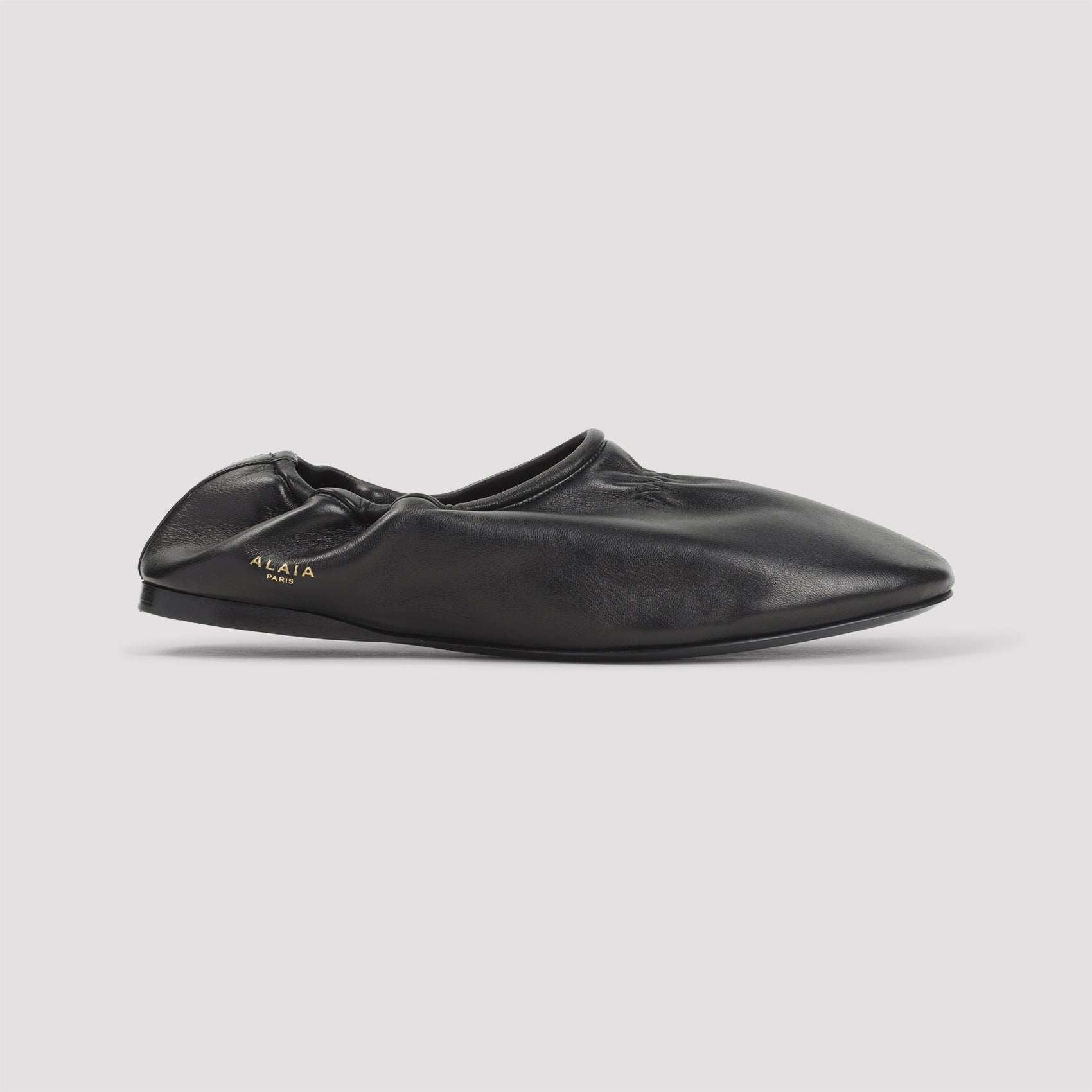 AlaÏA Sandals - Black | 0263e415bf9b4d144875320ec937c220c88aa733