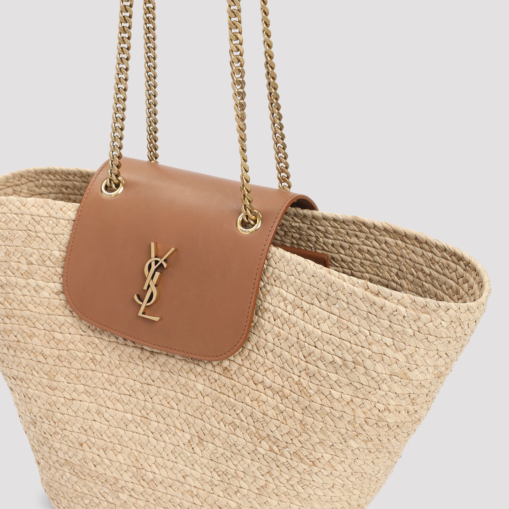 Saint Laurent Shoulder Bags - Nude & Neutrals | 63e833c893f2e4d0e6519f64ee58836794faceb7