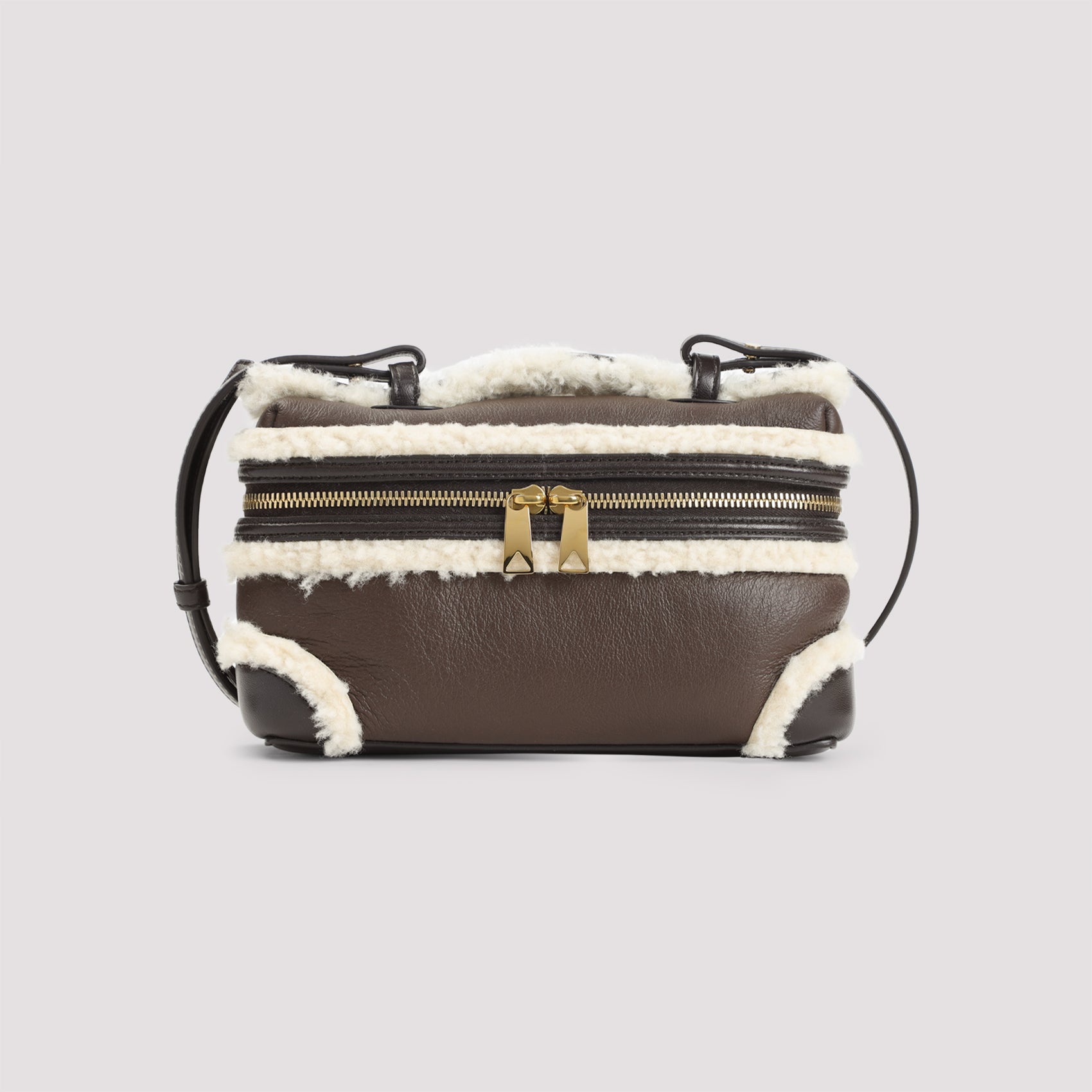 Bottega Veneta Shoulder Bags - Brown | c50dbadf191c0e0cdf1d56338f7050166a249b9b