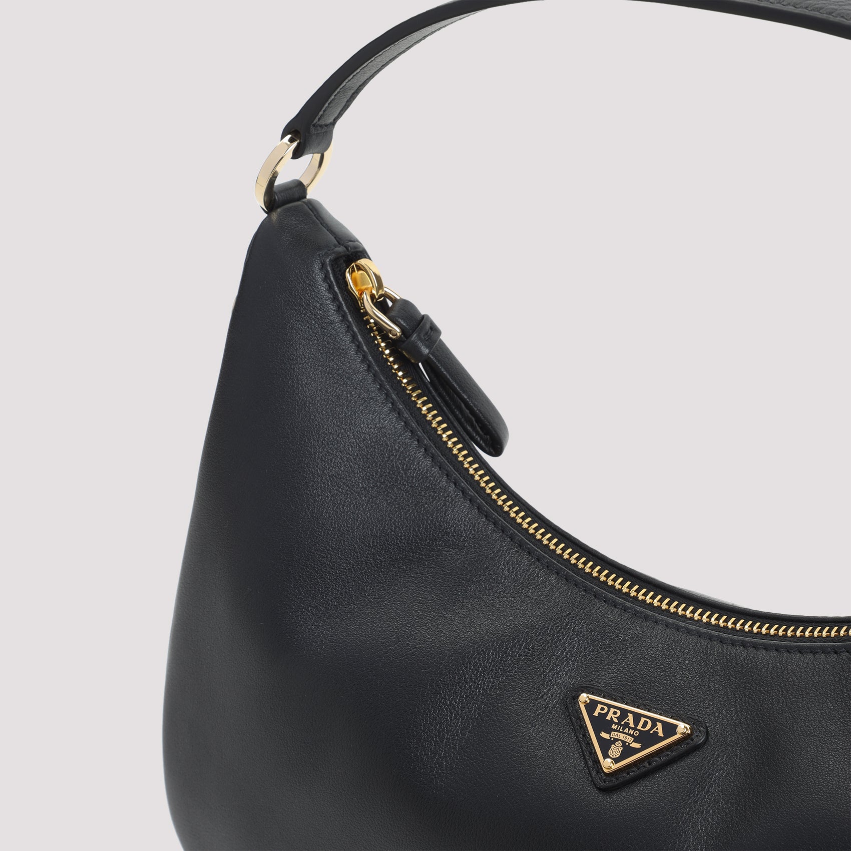 Prada Handbag - Black | 456bd49a8a3ff44e7a6865494f2590b92dc22701