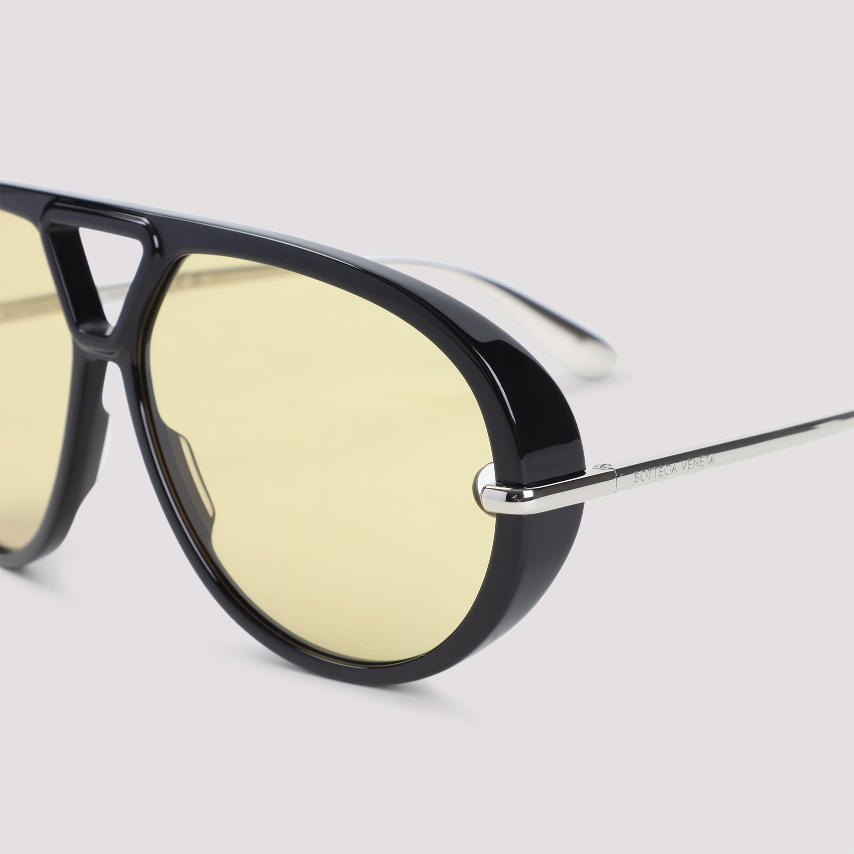 Bottega Veneta Sunglasses - Black | ff369333b85fc7f2f3443c533da1712de2049903