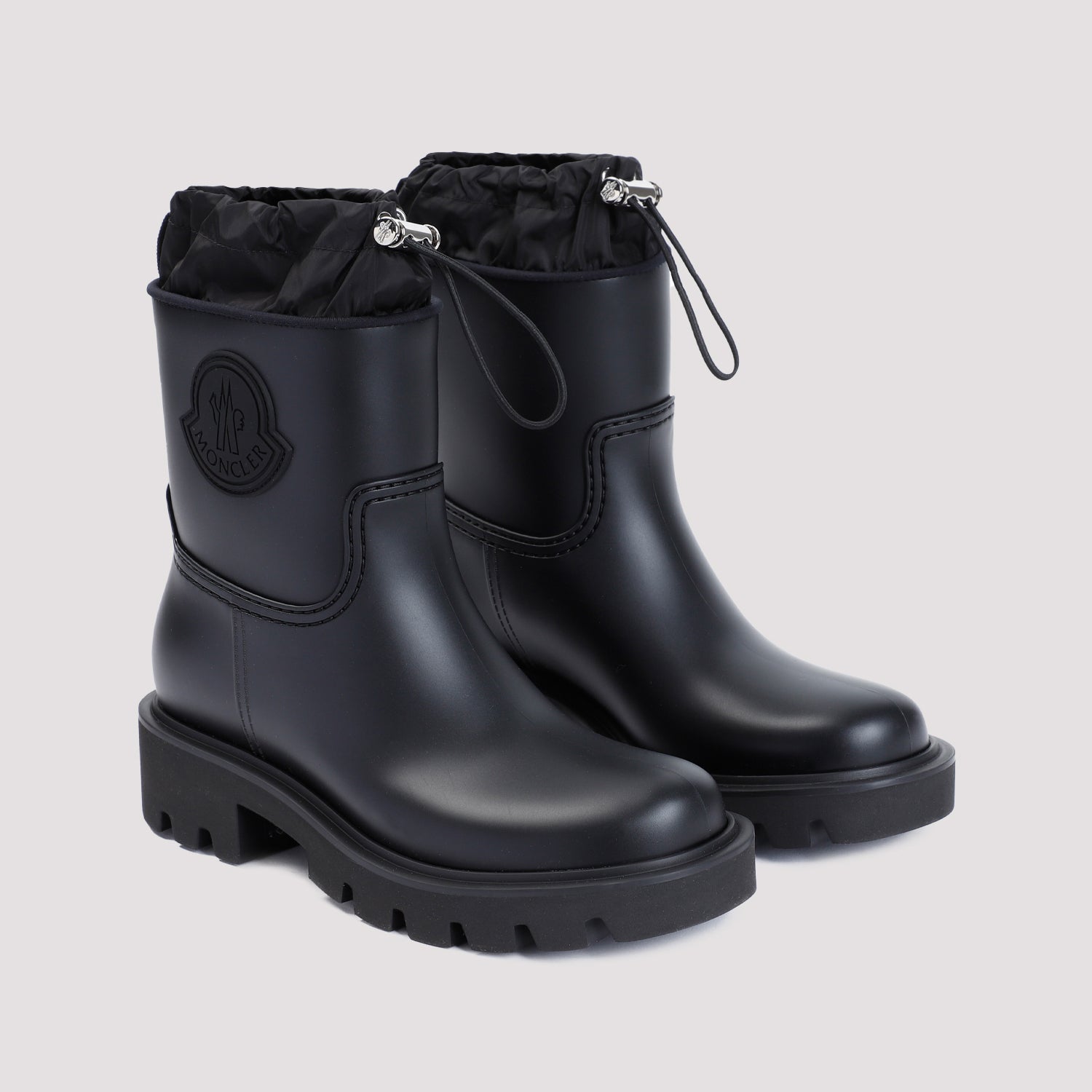 Moncler Sneakers - Black | 1589496f21a7ccd81c8b85d4f8dec84e1e5a84a9