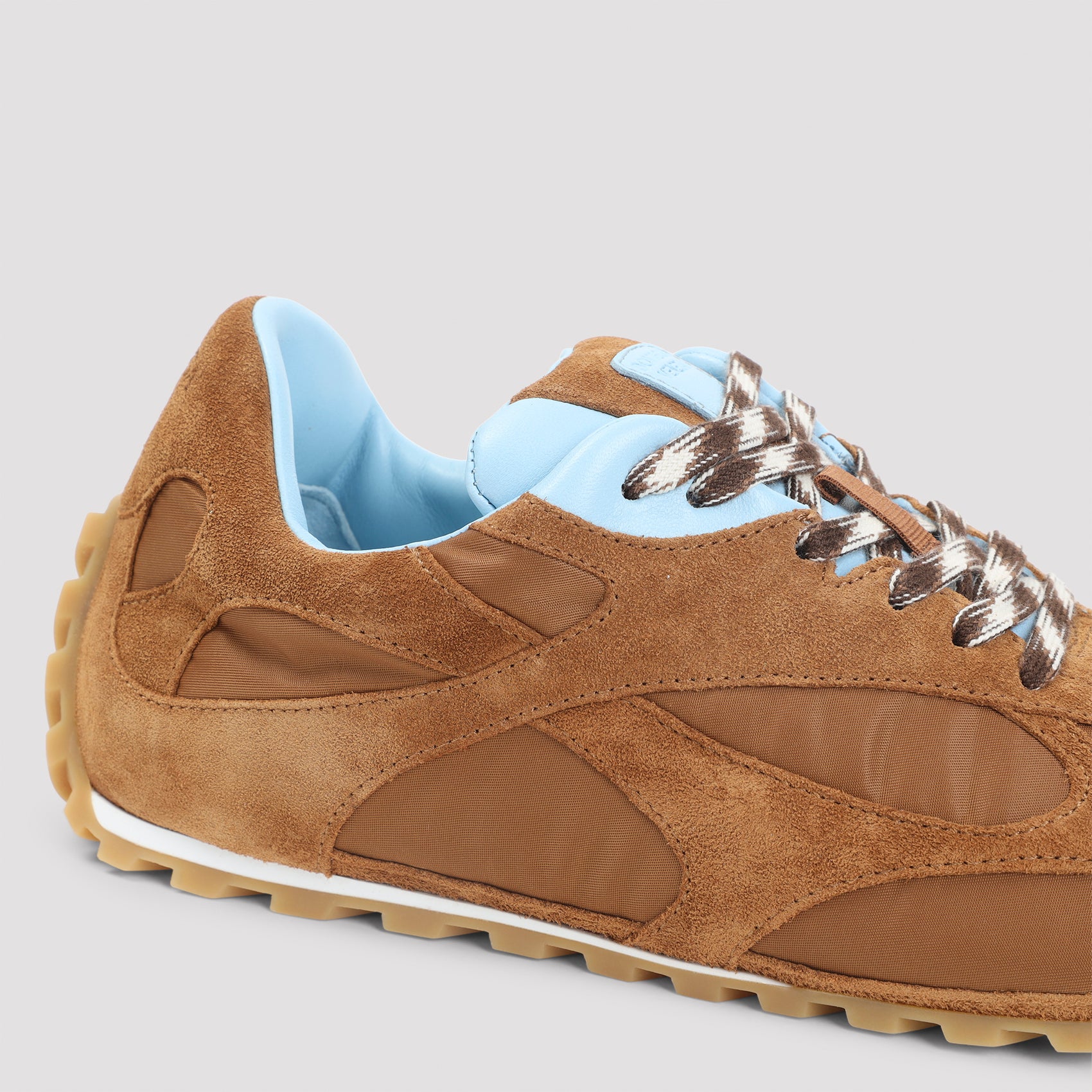 Bottega Veneta Sneakers - Nude & Neutrals | 9a9e2d87c11c763243b23533648db848380aff32