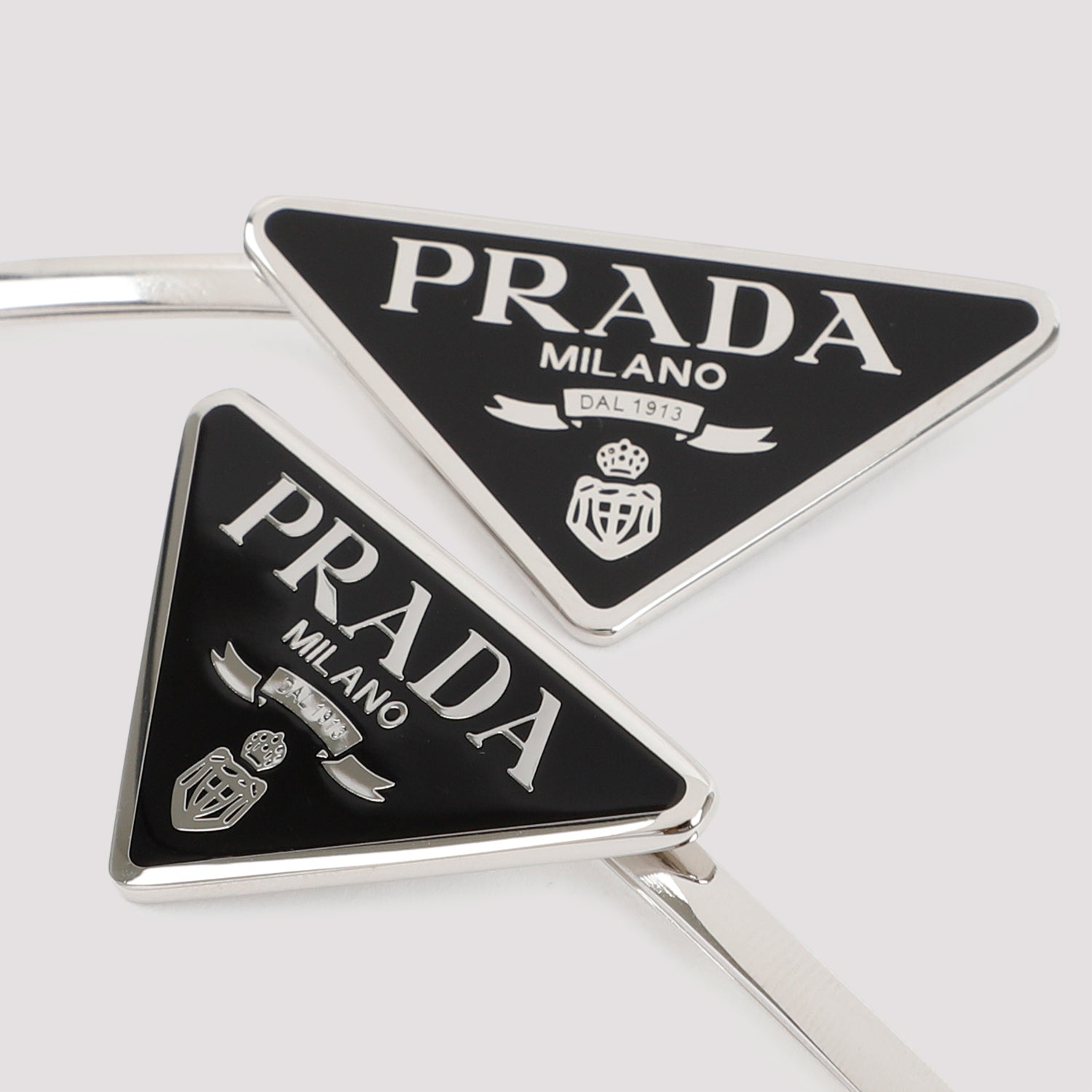 Prada PINS - Black | 7edc9283317018c369b37203f80e4c42cb09e133
