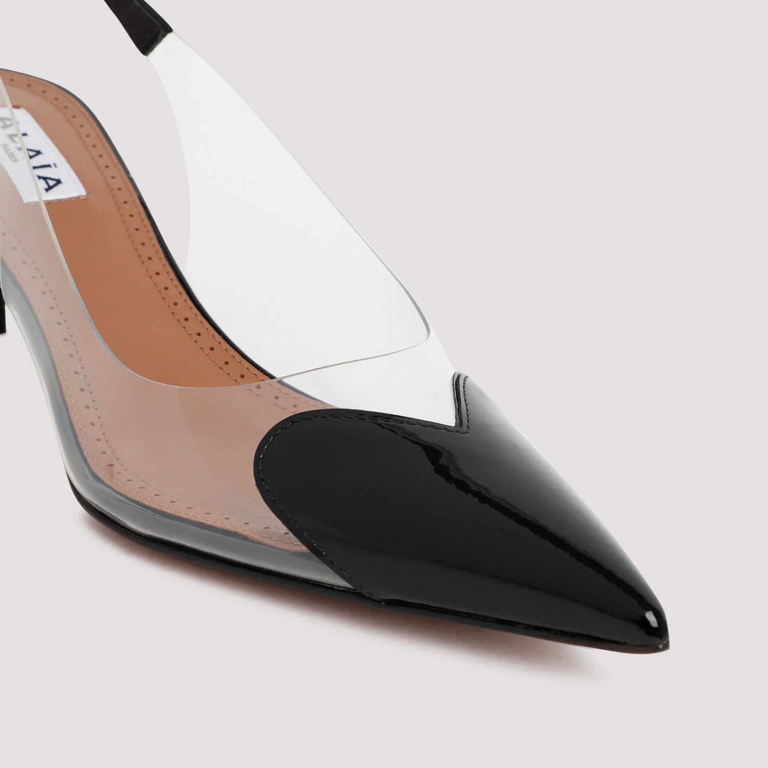 AlaÏA Pumps - Black | 29939013a6bef91b3b142f72bd959e530df0aca1