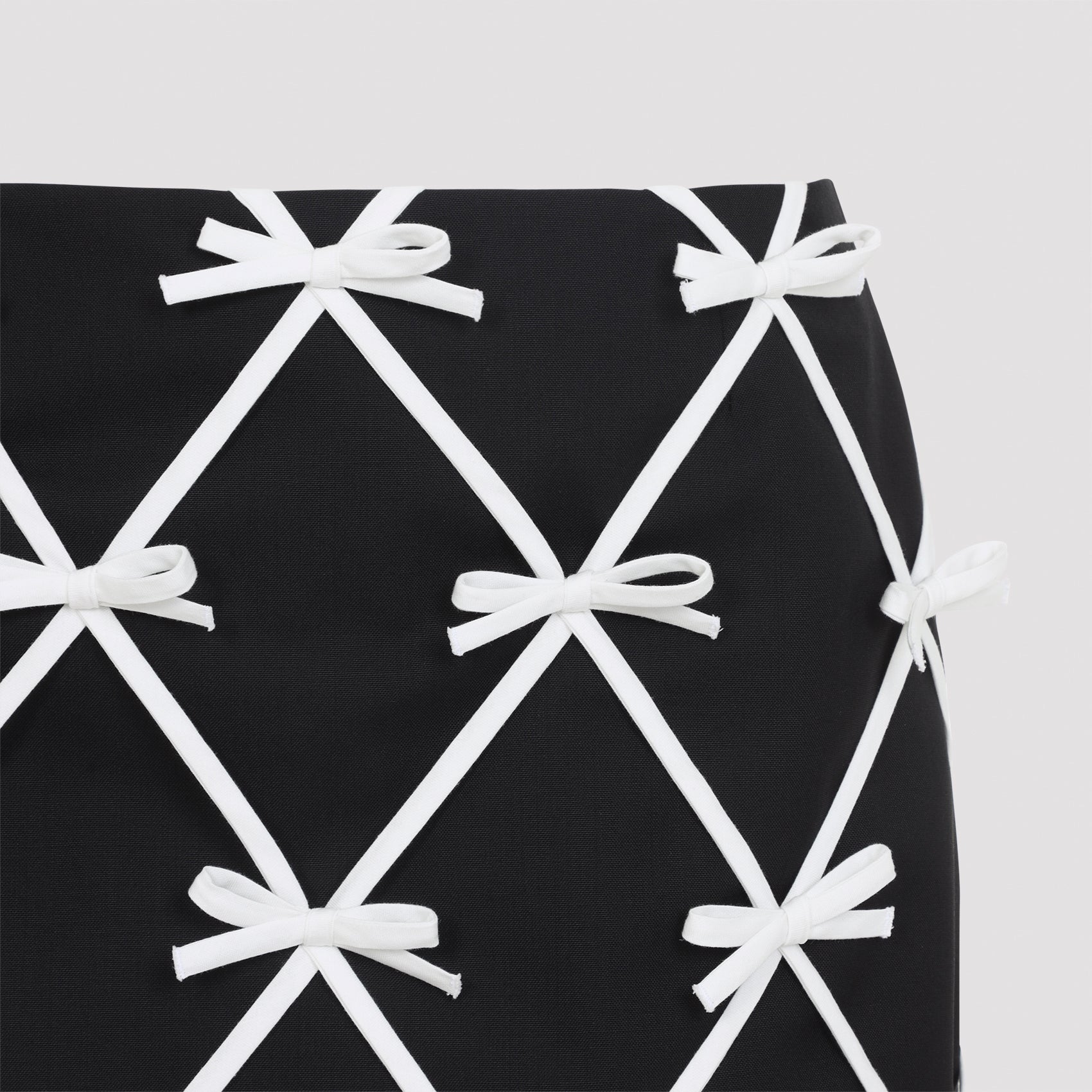 Moschino Bow Mini Skirt - WOMEN CLOTHING - MOSCHINO - T.Luxy