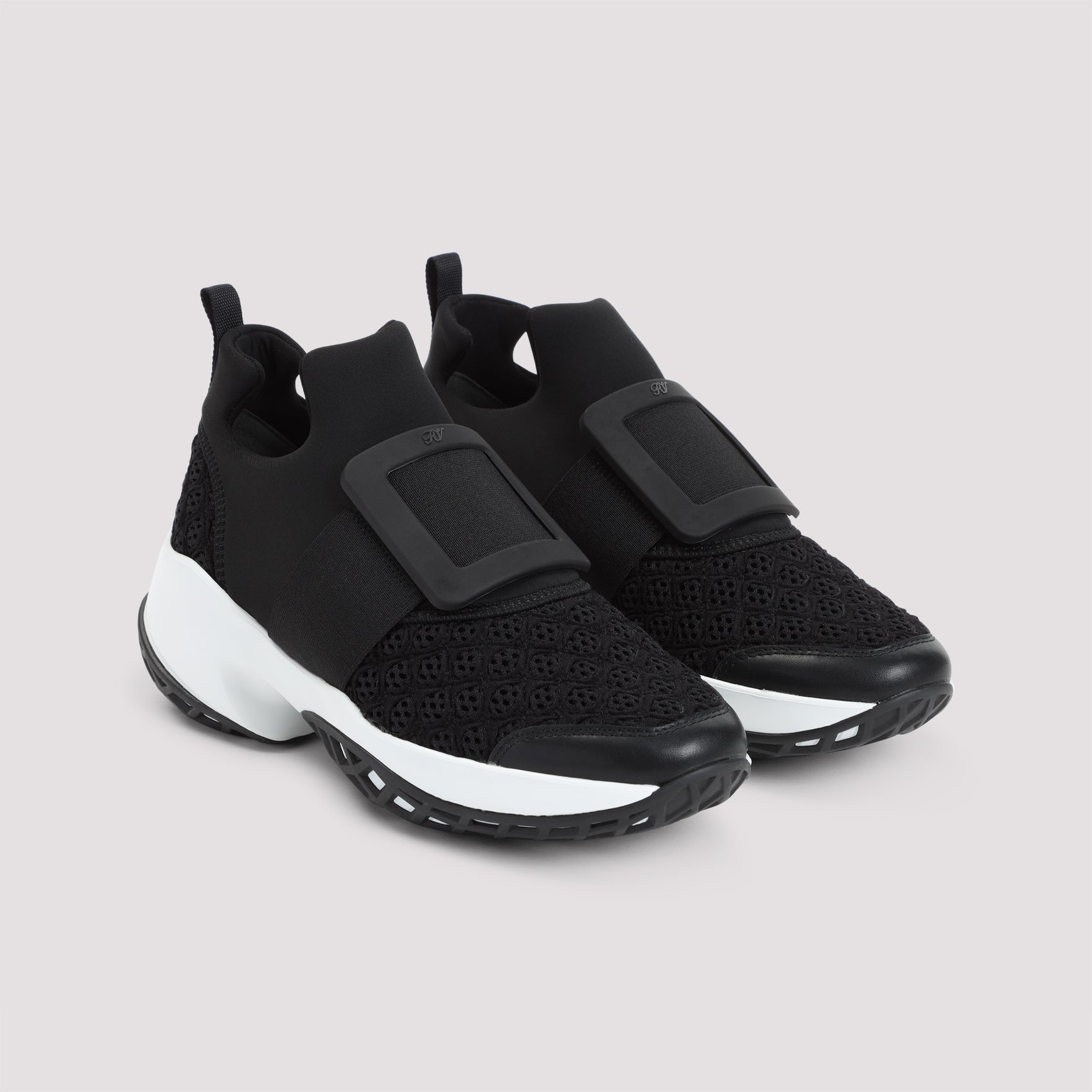Roger Vivier Sneakers - Black | 9a4c143ab7968603edd85960b82faf2cf35fc257